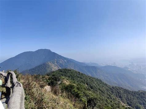 深圳的山|深圳旅游爬山攻略，6座不可错过的绝美山峰